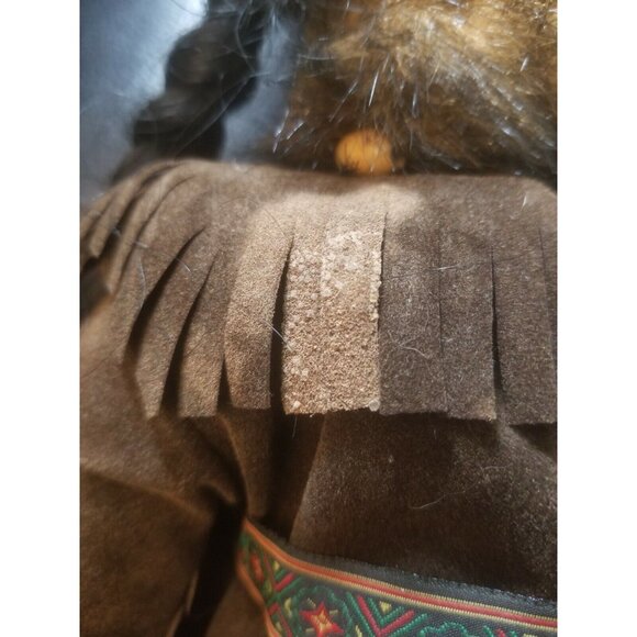 Native American Porcelain Doll Fur Lined Clothes Pantaloons Headband Wood Beads - Picture 8 of 9